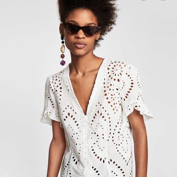 Zara White Eyelet Blouse | Size XL - Picture 2 of 9